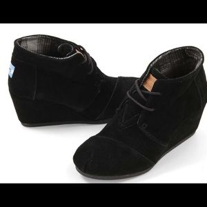 Toms Black Suede 'Desert' Wedges